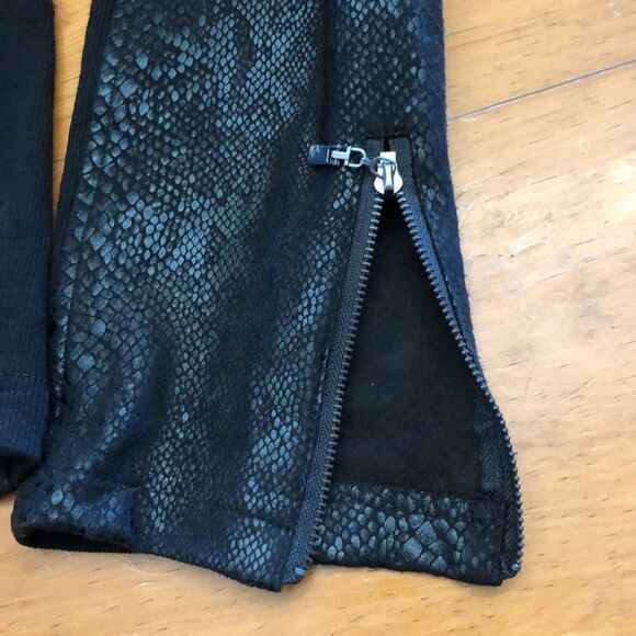 See And Be Seen faux suede Black Jacket - Picture 12 of 14